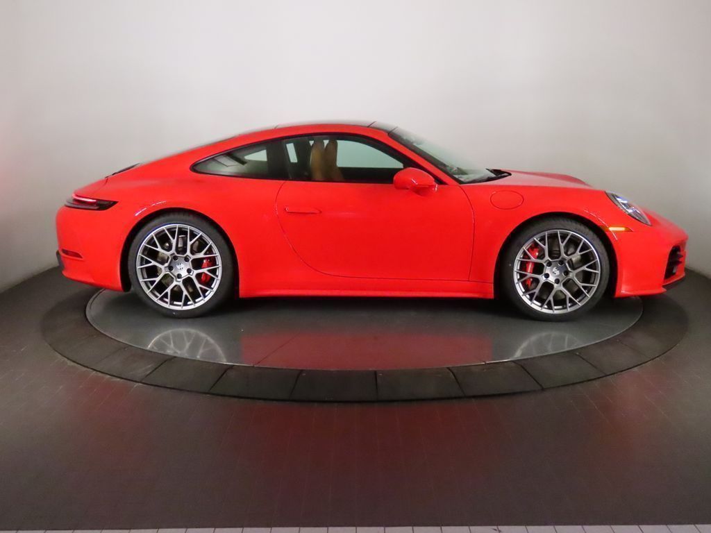 Thumbnail: 2026 Porsche 911 - 8