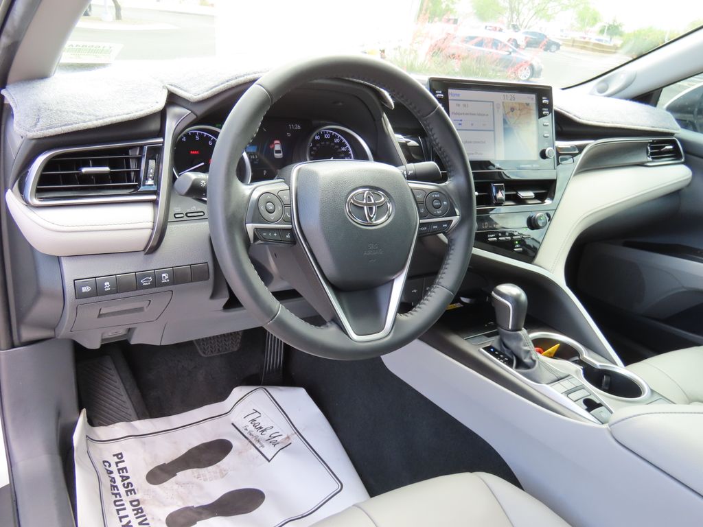 2022 Toyota Camry XLE 9