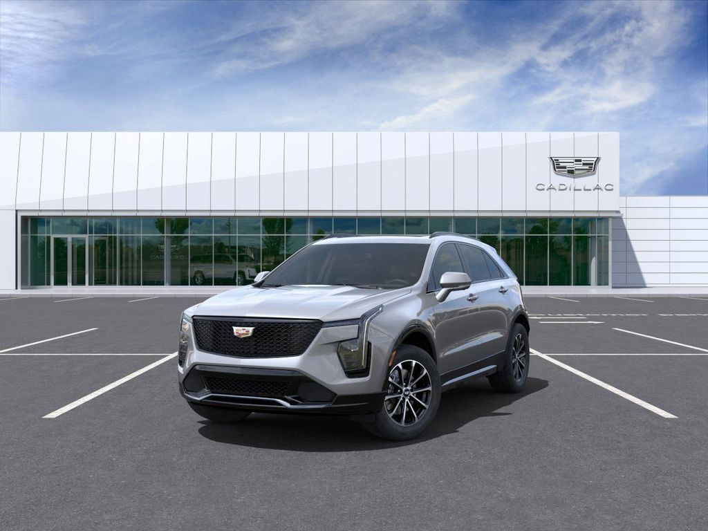 2025 Cadillac XT4 Sport 8