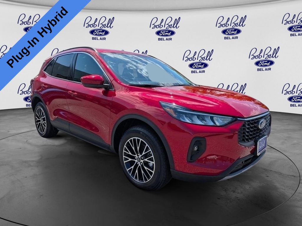  2024 Ford Escape Hybrid Plug-in FWD   