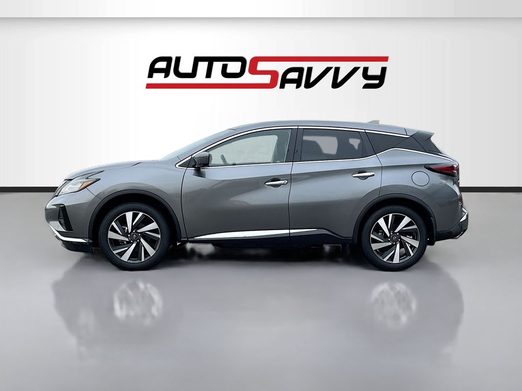 Used 2023 Gray Nissan SL image 4