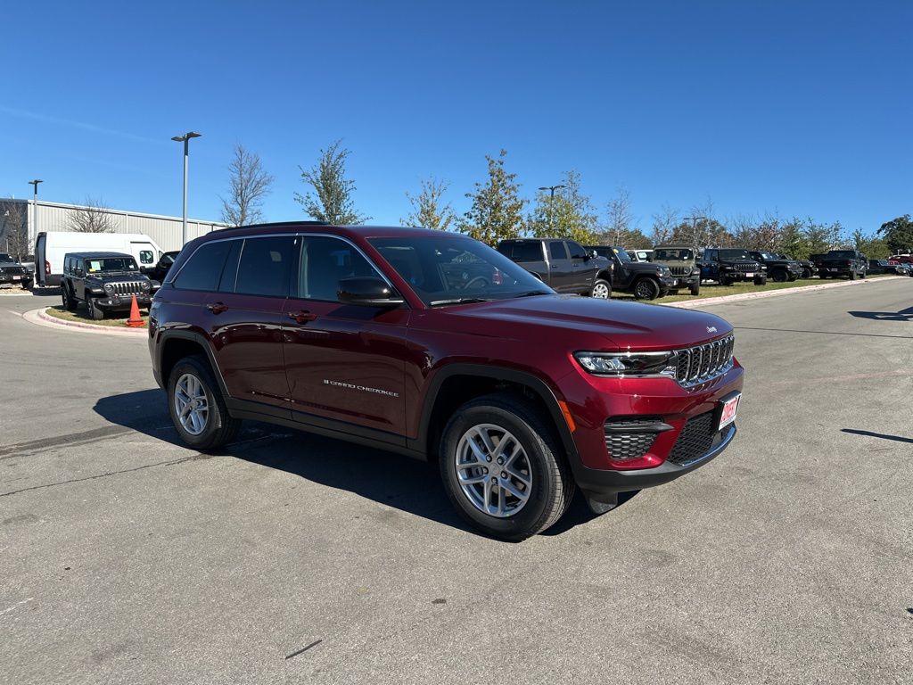 New Car 2025 Jeep Grand Cherokee  Laredo X For Sale Under $40,000 In Austin, Texas