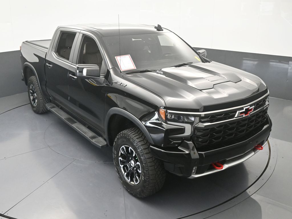 Used 2025 Black Chevrolet ZR2 image 66