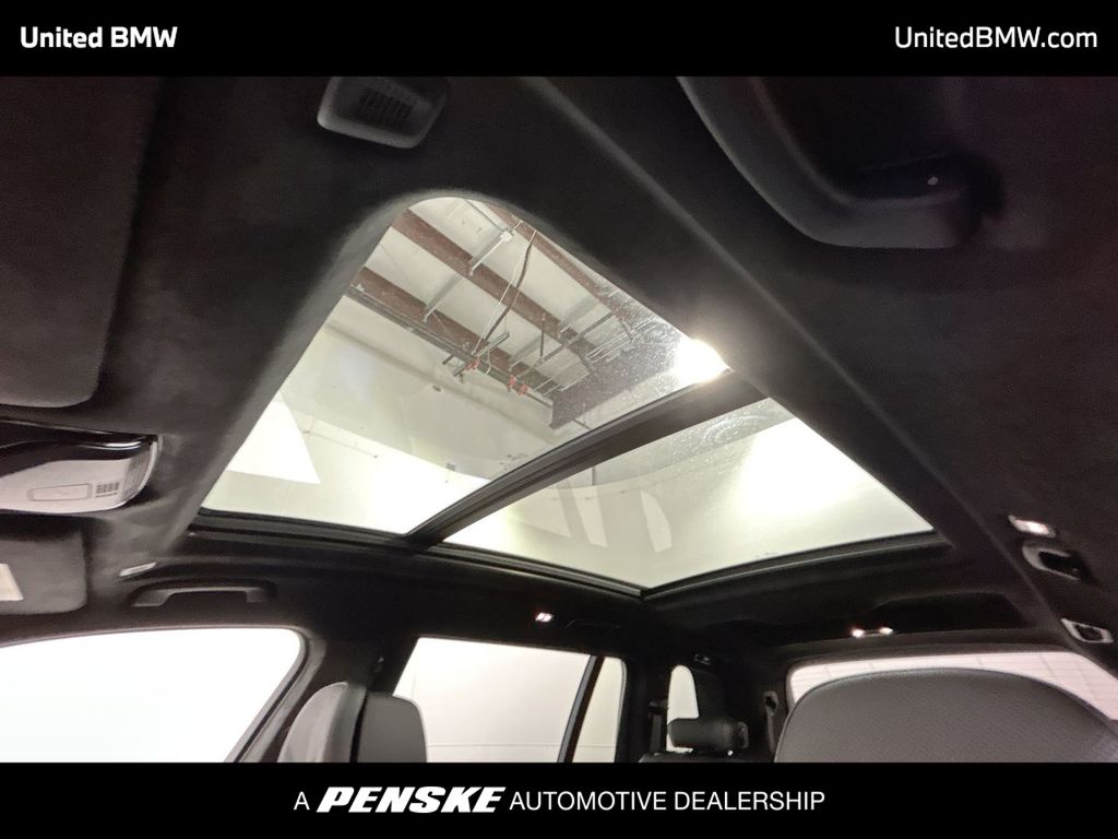 Thumbnail: 2026 BMW X7 - 20