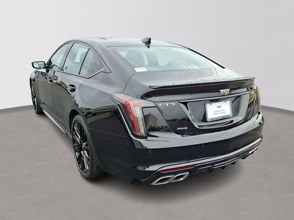 Thumbnail: 2022 Cadillac CT5 - 4