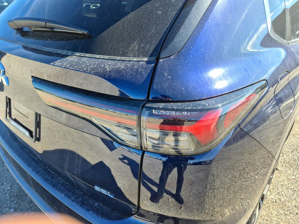 2026 Mitsubishi Outlander SEL - 10