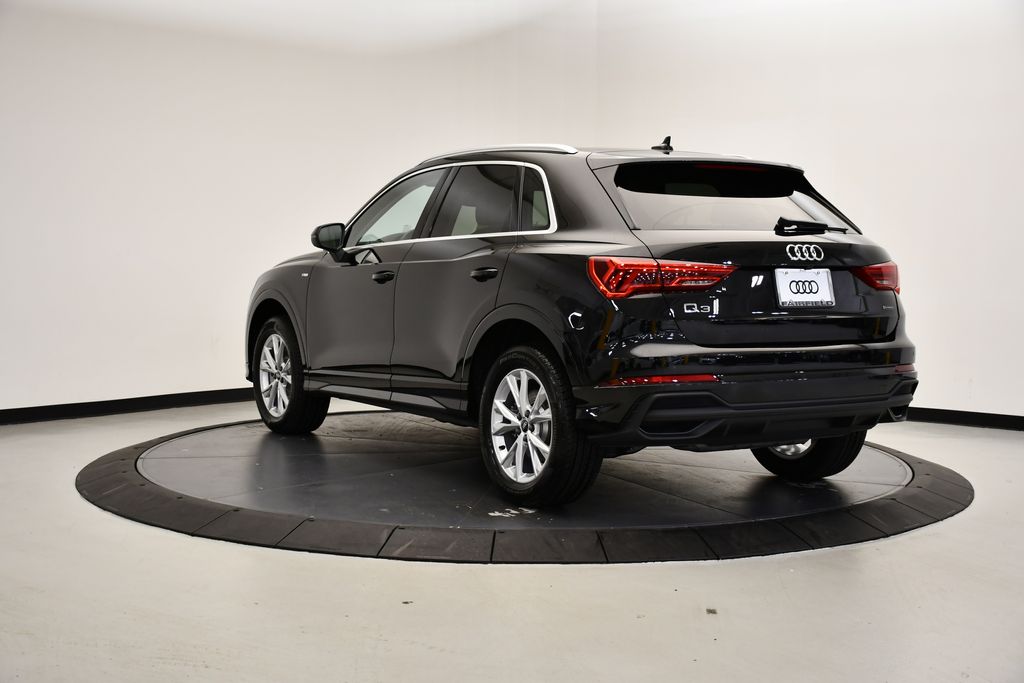 Thumbnail: 2025 Audi Q3 - 3
