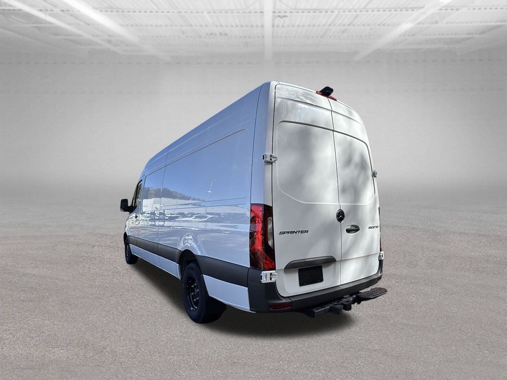 2024 Mercedes-Benz Sprinter 3500 Cargo 170 WB - 2