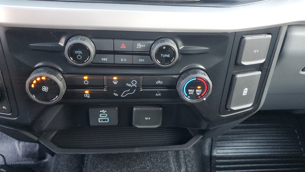 New 2026 White Ford XL image 27