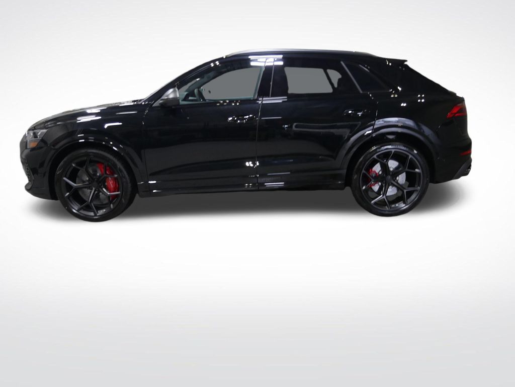 Thumbnail: 2026 Audi RS Q8 - 2