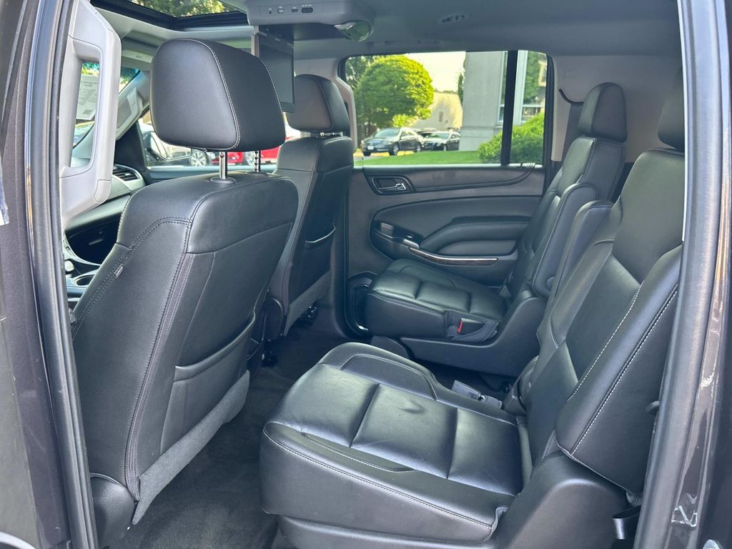 Thumbnail: 2018 Chevrolet Suburban - 20