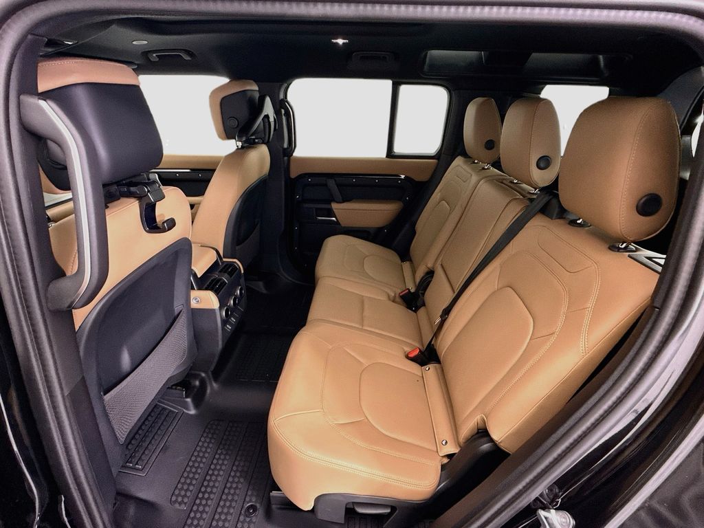 Thumbnail: 2026 Land Rover Defender - 19