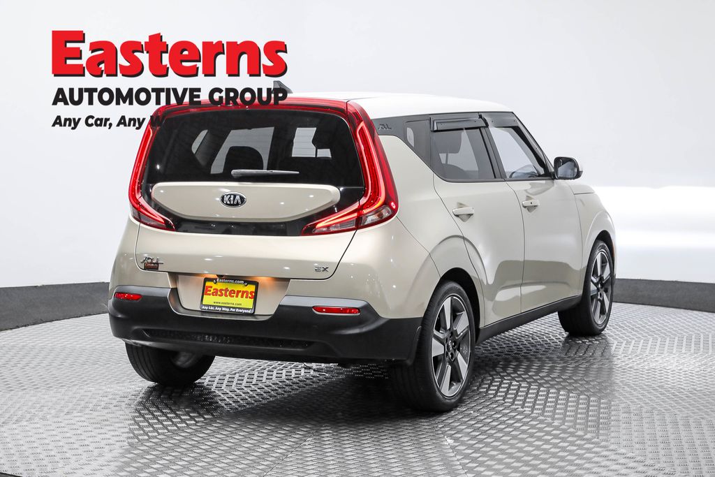 Used 2020 Gold Kia EX image 5