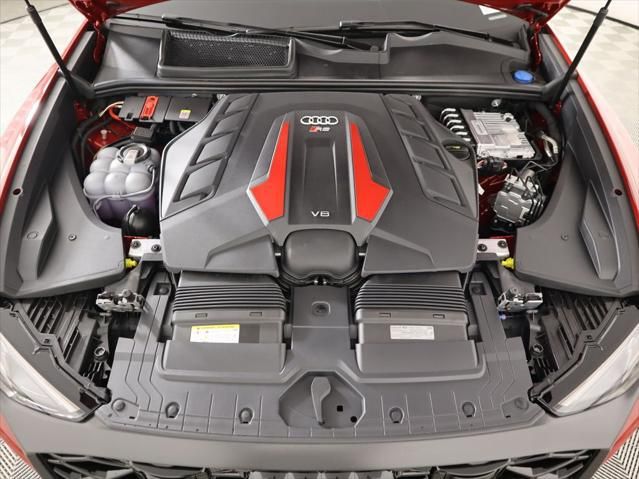 Thumbnail: 2026 Audi RS Q8 - 31