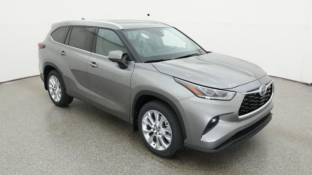 Thumbnail: 2026 Toyota Highlander - 11