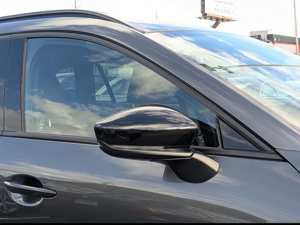 2025 Mazda CX-50 Hybrid Premium Package