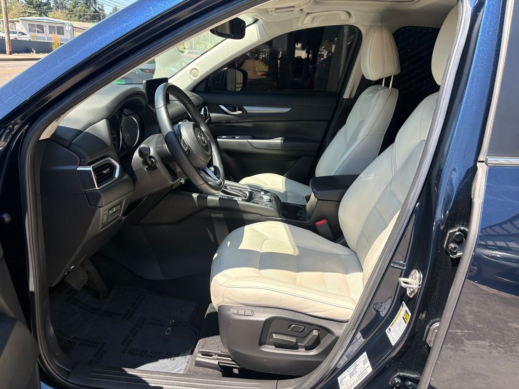 2023 Mazda CX-5 2.5 S Preferred Package