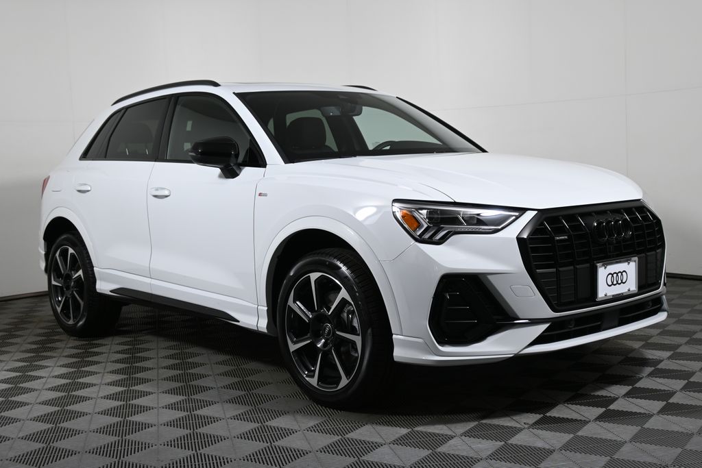 Thumbnail: 2025 Audi Q3 - 8
