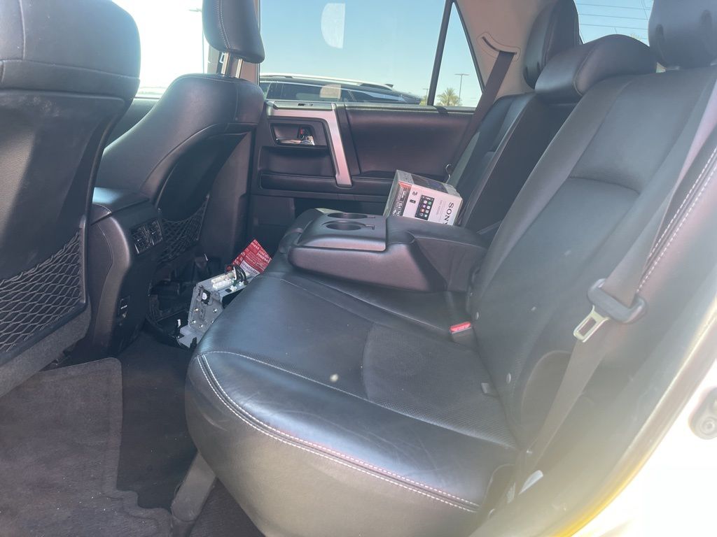 2016 Toyota 4Runner Limited 12