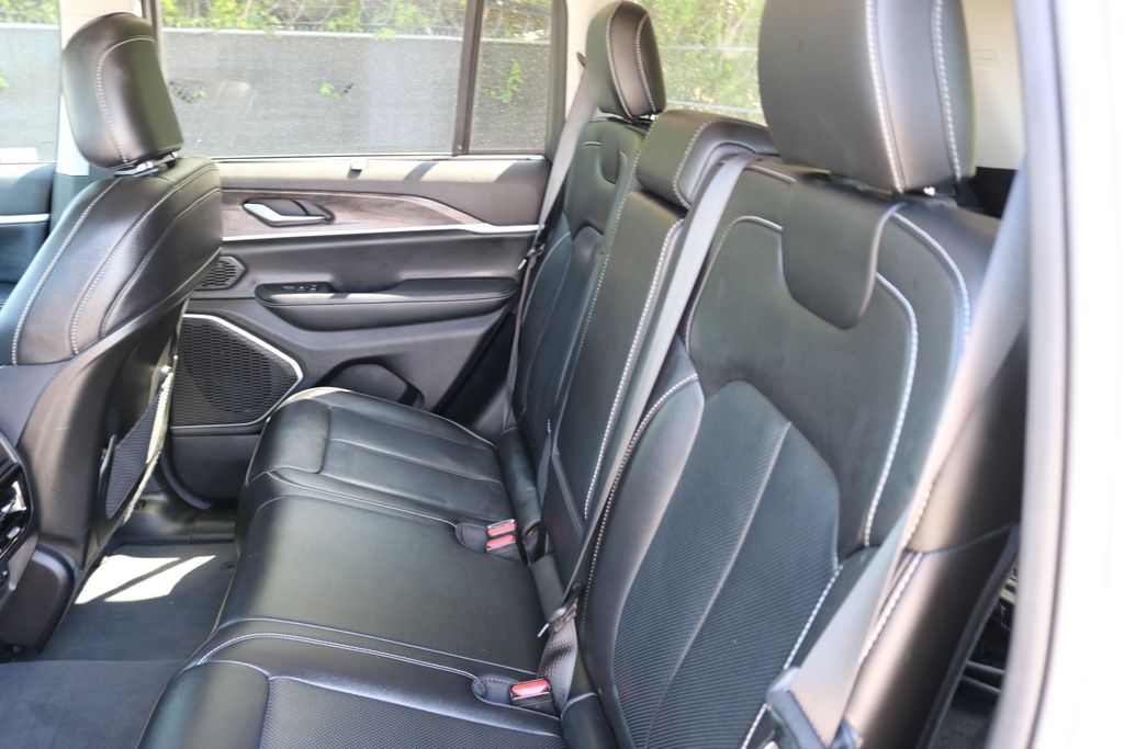 Used Car 2022 Jeep Grand Cherokee  4xe For Sale Under $30,000 In Austin, Texas