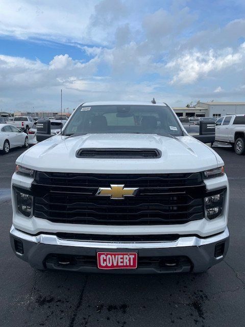 New Car 2024 Chevrolet Silverado 2500hd  Regular Chassis 4wd Reg Cab 142 Work Truck Four Wheel Drive For Sale Under $80,000 In Austin, Texas