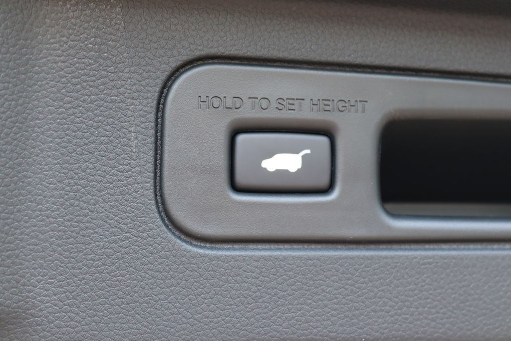 Thumbnail: 2025 Honda Pilot - 15