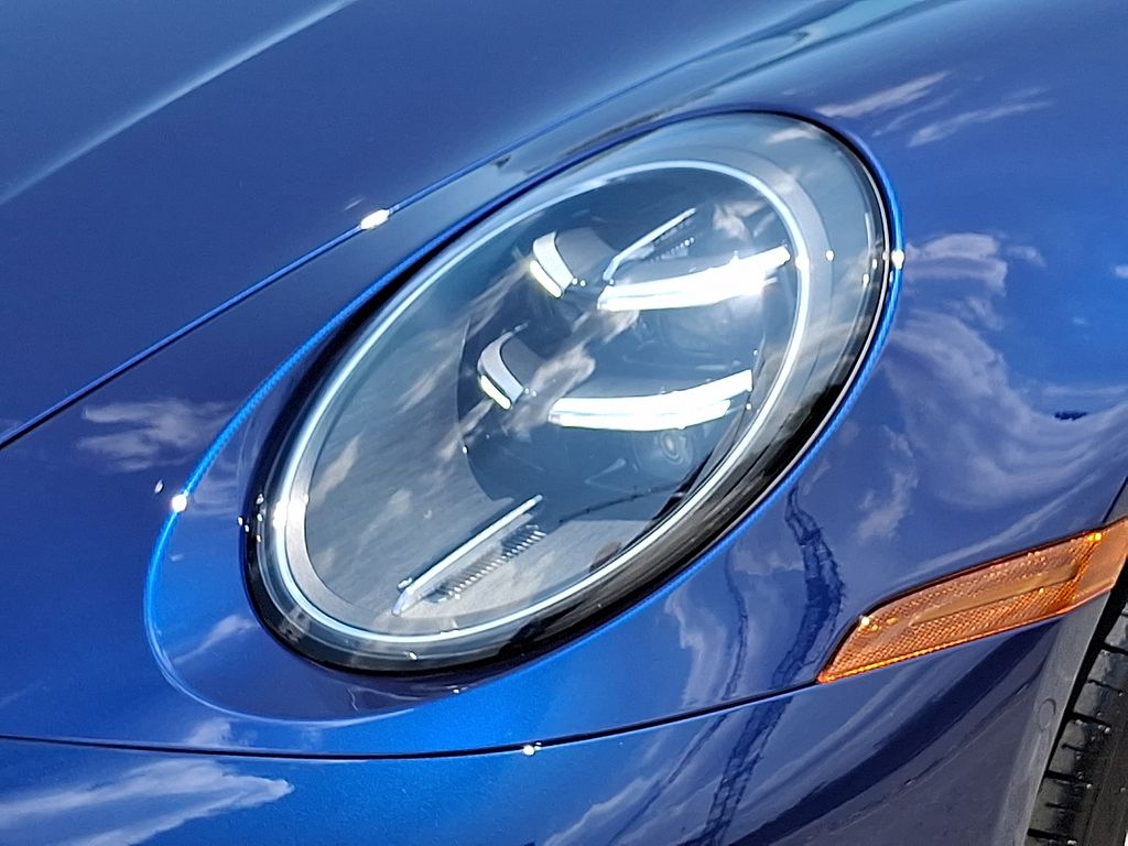 Thumbnail: 2025 Porsche 911 - 13