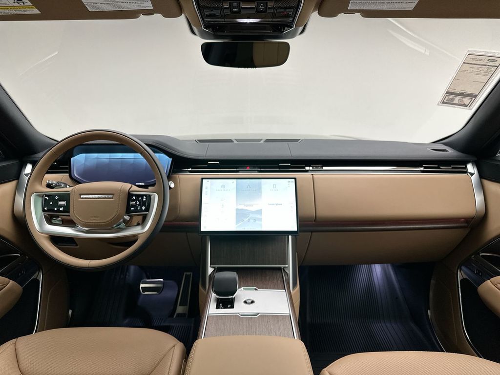 Thumbnail: 2026 Land Rover Range Rover - 8