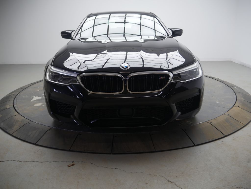 Thumbnail: 2020 BMW M5 - 10