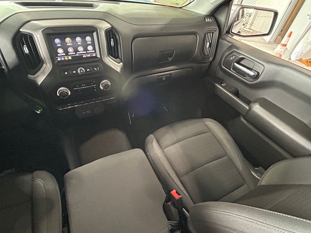 Used 2024 Glacier Blue Metallic Chevrolet Custom image 11