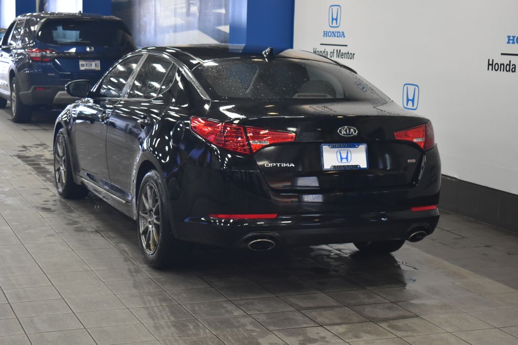 Thumbnail: 2011 Kia Optima - 5