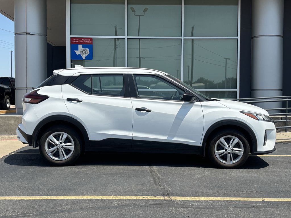 Used 2023 Nissan Kicks SUV