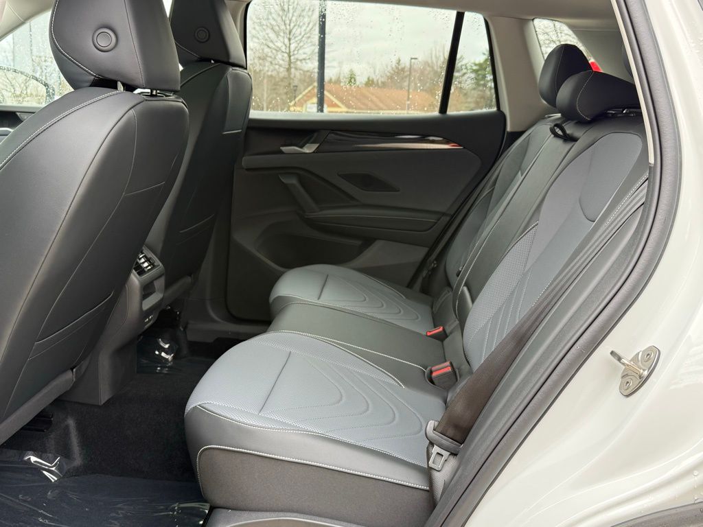 New 2026 White Volkswagen 2.0T SE image 19