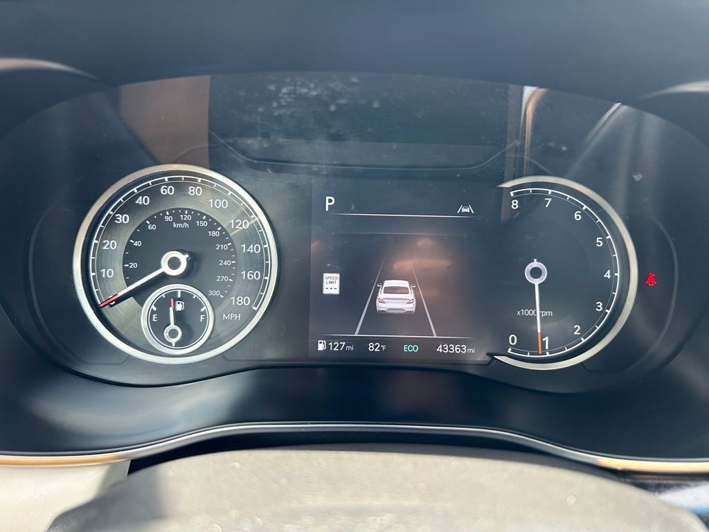 Thumbnail: 2024 Genesis G70 - 23