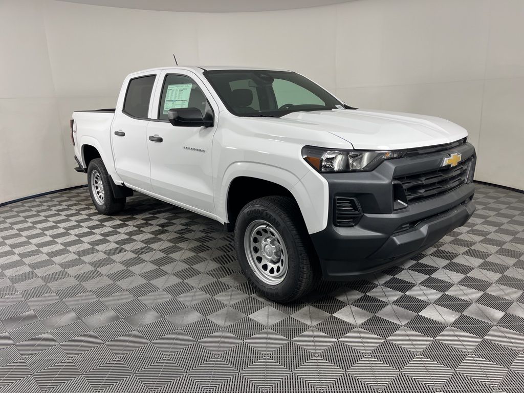 Thumbnail: 2026 Chevrolet Colorado - 6