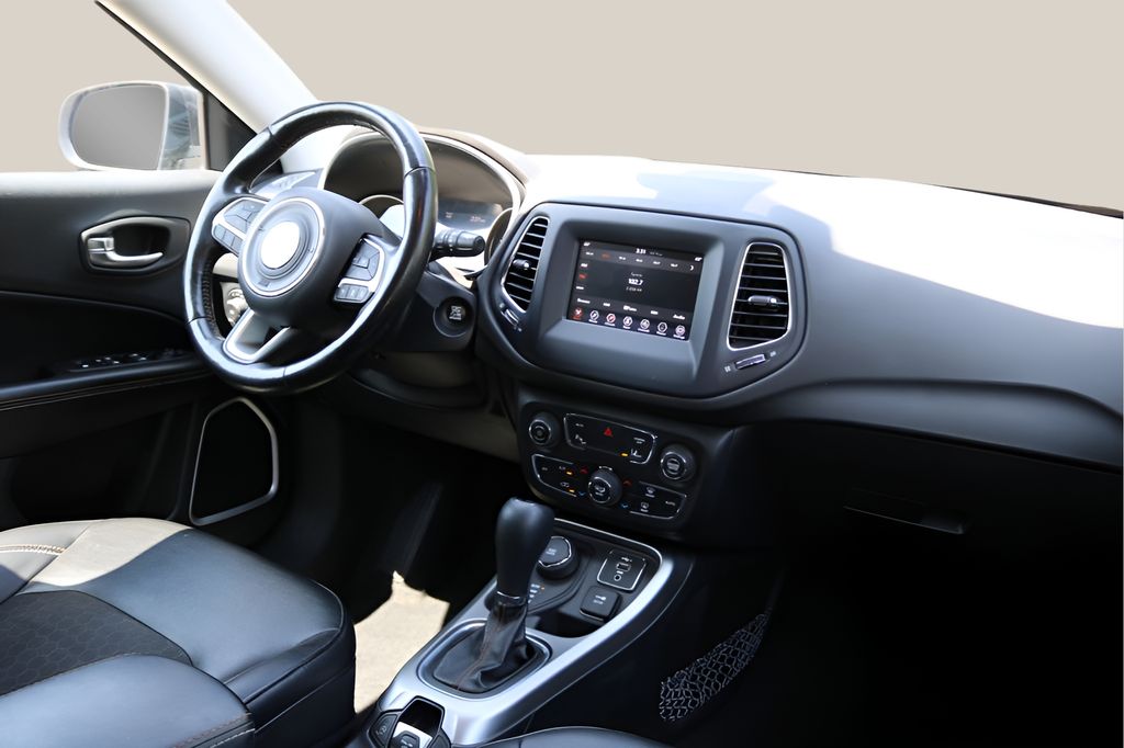 Used 2021 Gray Jeep Latitude image 20