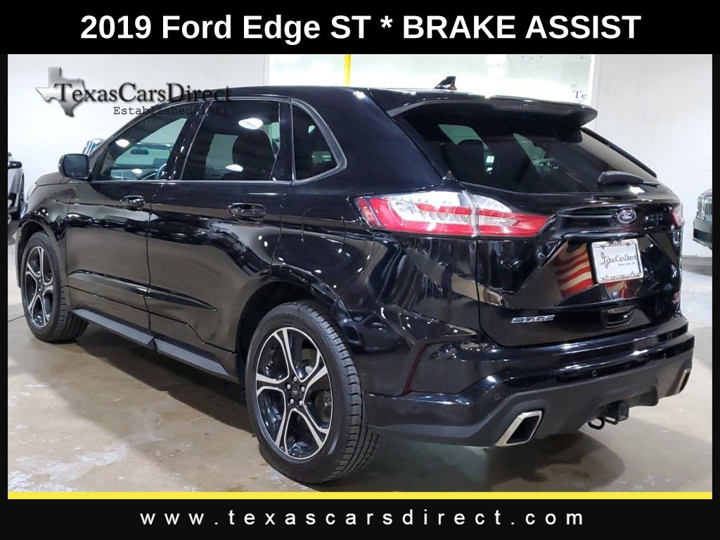 2019 Ford Edge ST 12