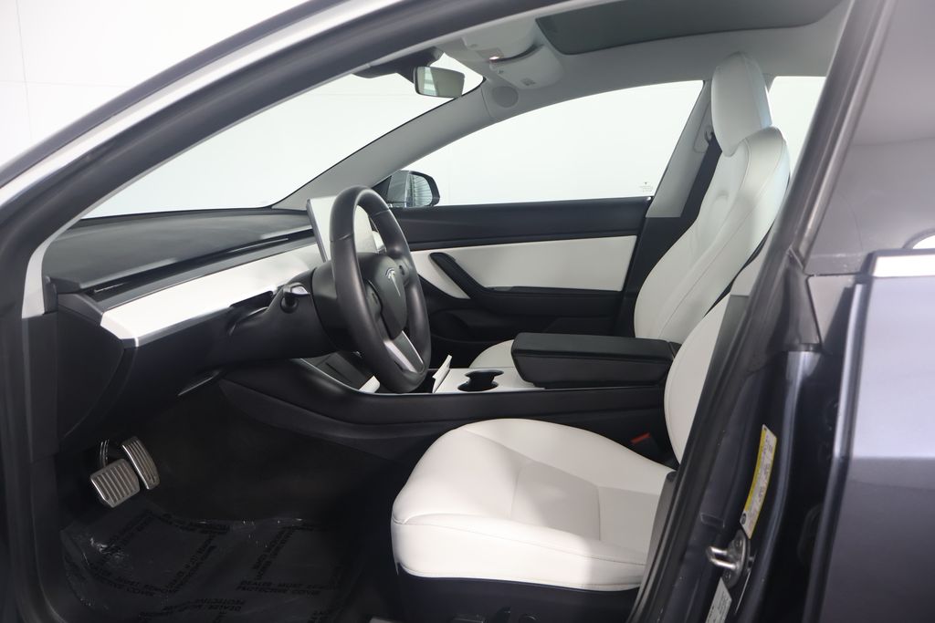 2020 Tesla Model 3 Standard Range 10