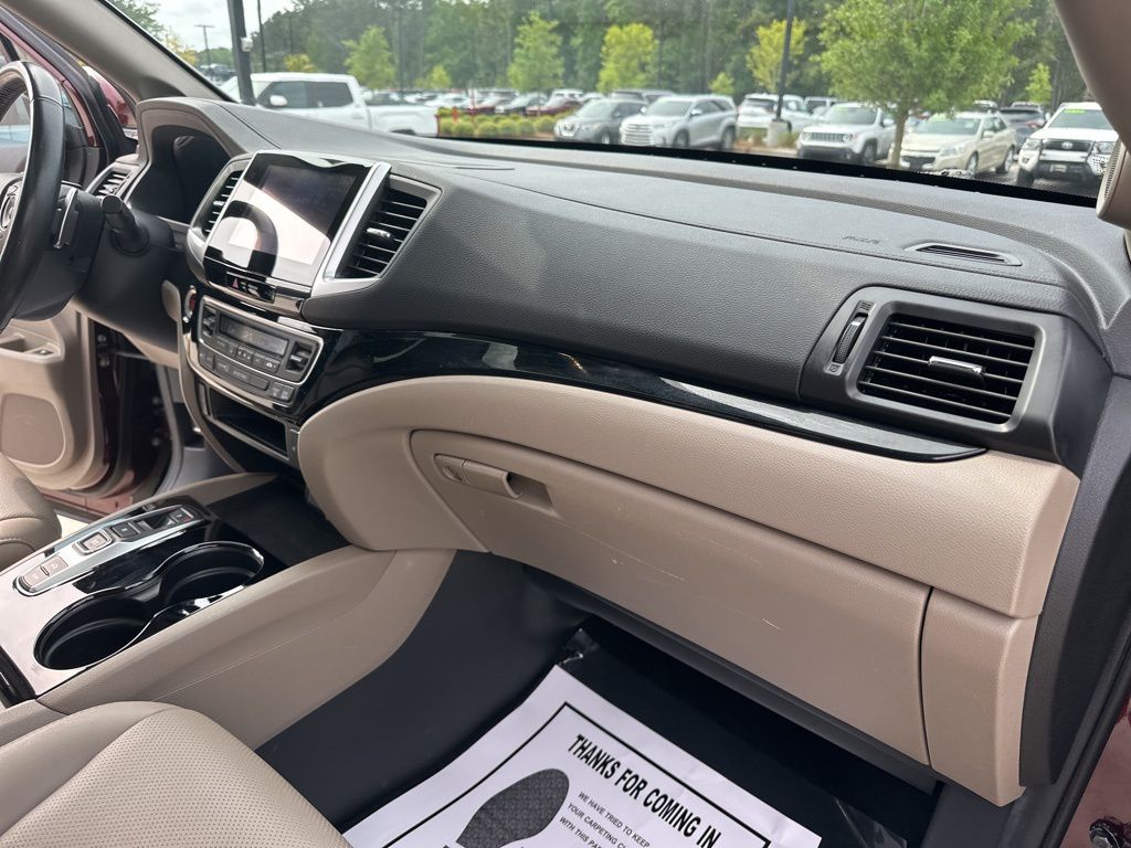 2020 Deep Scarlet Pearl Honda Ridgeline RTL-E AWD Truck