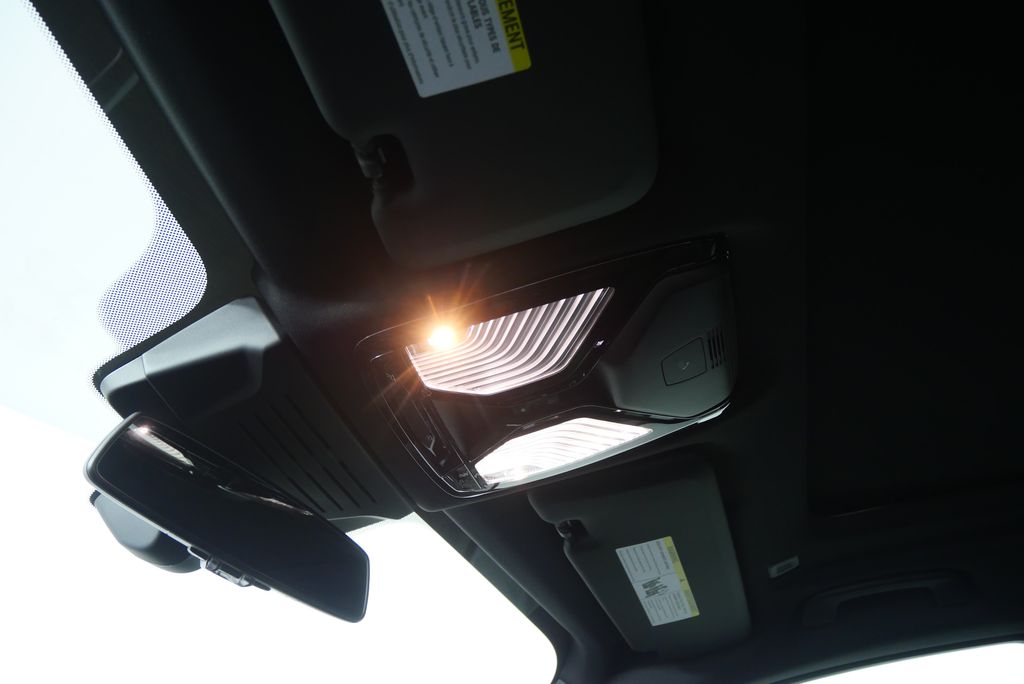 Thumbnail: 2026 BMW X5 - 19