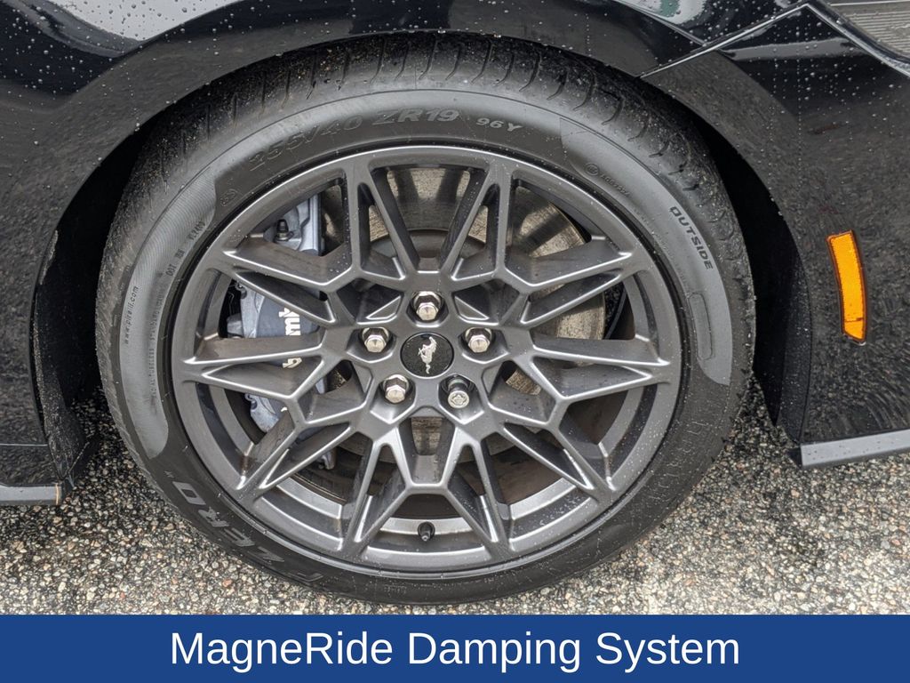 2024 Ford Mustang GT Premium Fastback