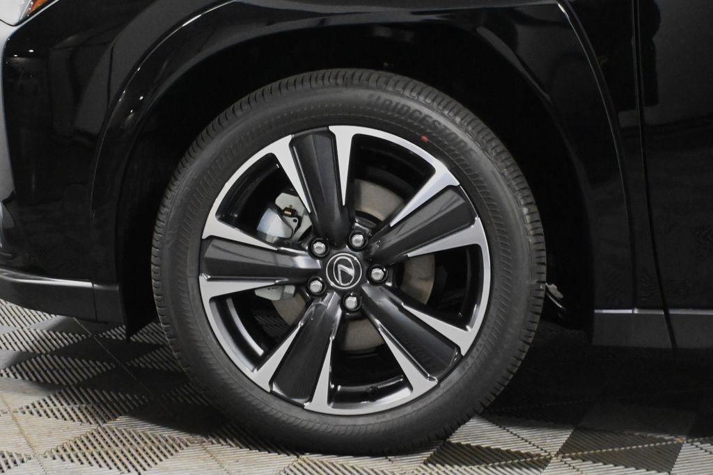 Thumbnail: 2025 Lexus UX - 12