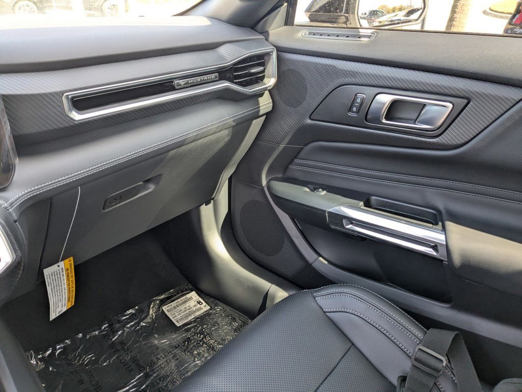 2025 Ford Mustang GT Premium Fastback