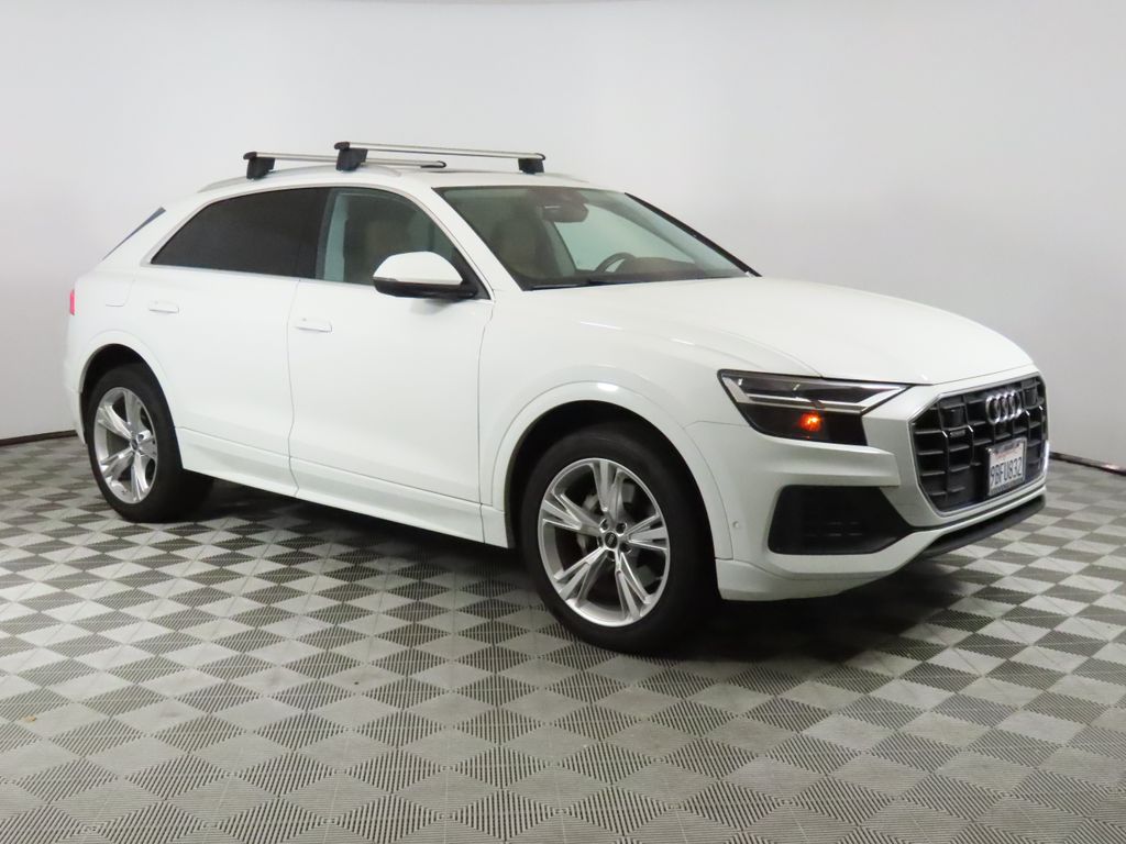 Thumbnail: 2022 Audi Q8 - 7