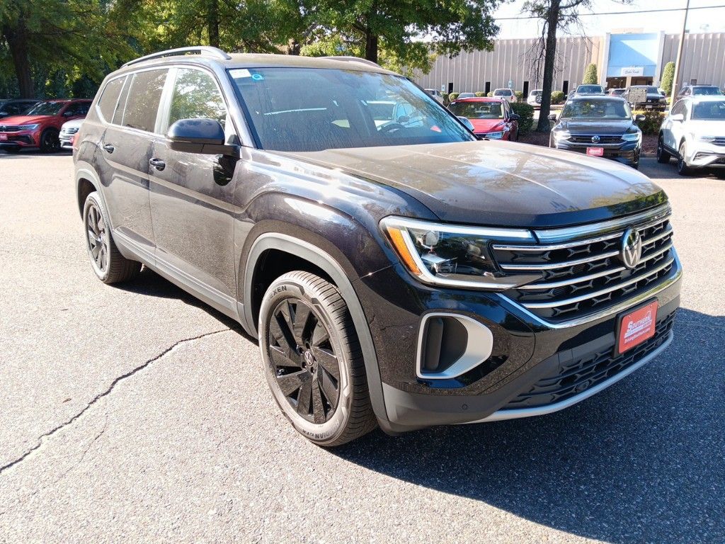 2025 Volkswagen Atlas 2.0T SE w/Technology 7