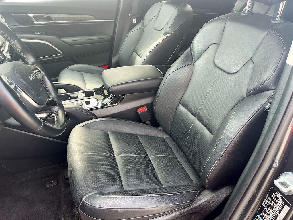 Used 2023 Gray Kia EX image 20