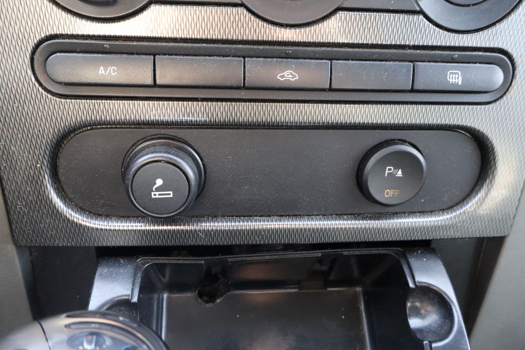 Thumbnail: 2005 Ford F-150 - 28