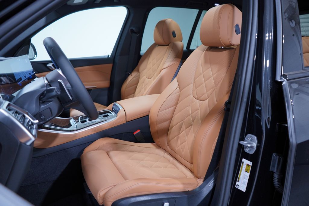 Thumbnail: 2026 BMW X5 - 7