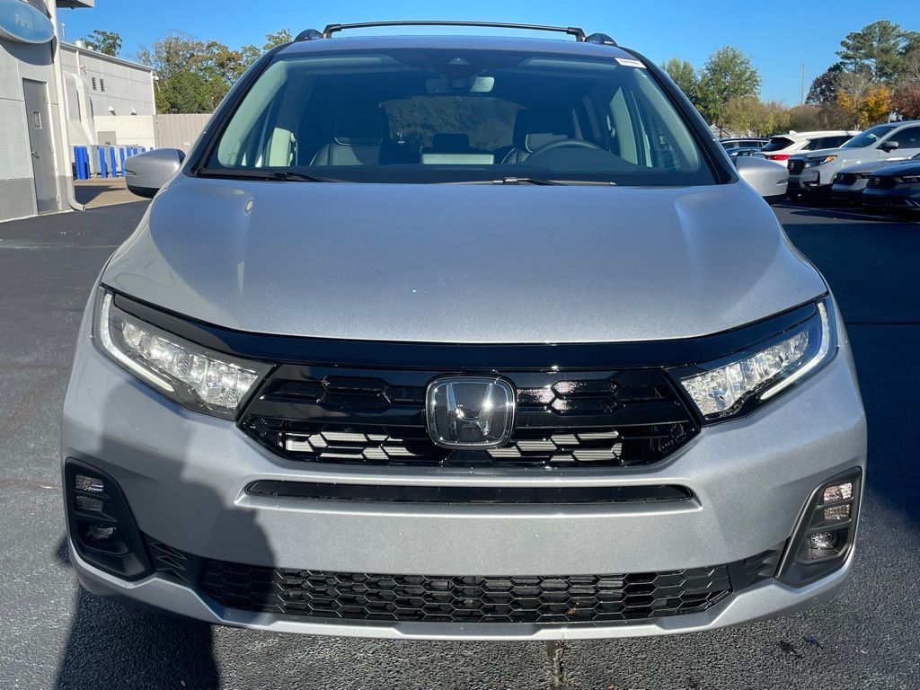 2025 Honda Odyssey Touring 8