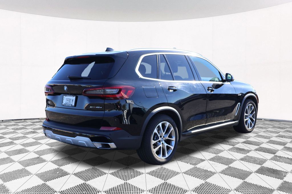 2023 BMW X5 xDrive45e 9